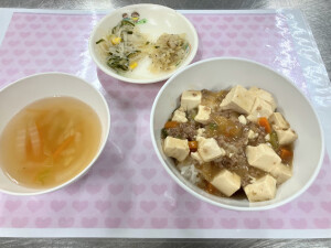 8月18日　昼食